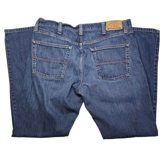 L.L. Bean Men's Indigo Distressed Standard Fit Jeans - Picture 4 of 12